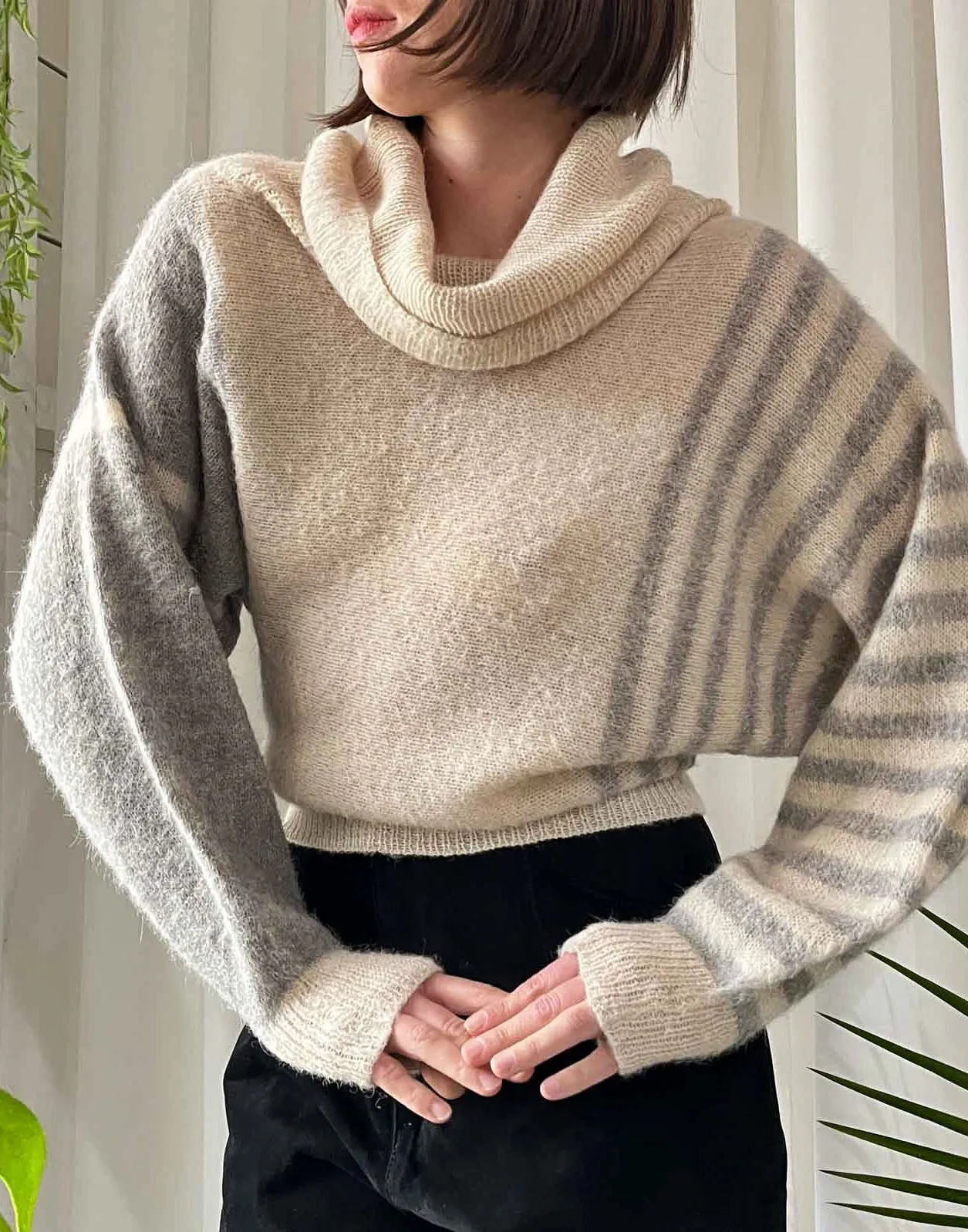 80s Alpaca Sweater | XS-M