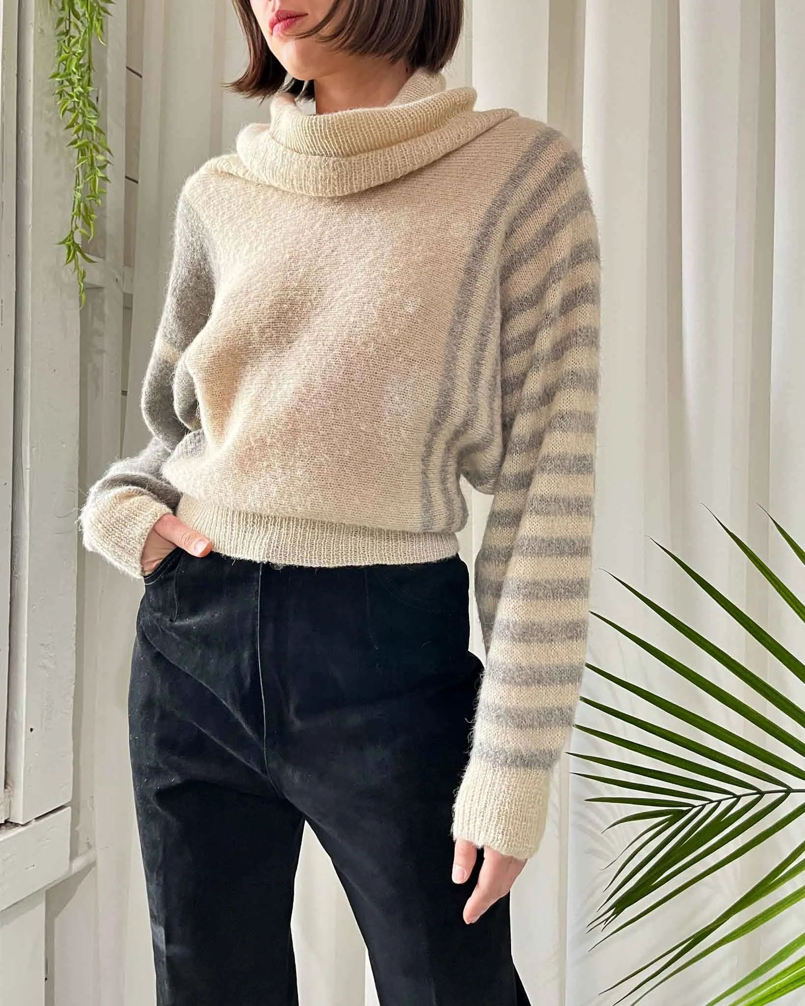 80s Alpaca Sweater | XS-M